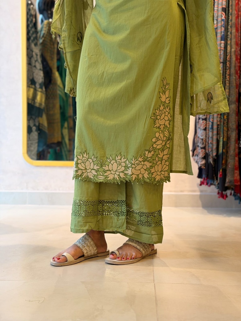 Premium Mul Cotton Kurti Sets 4609