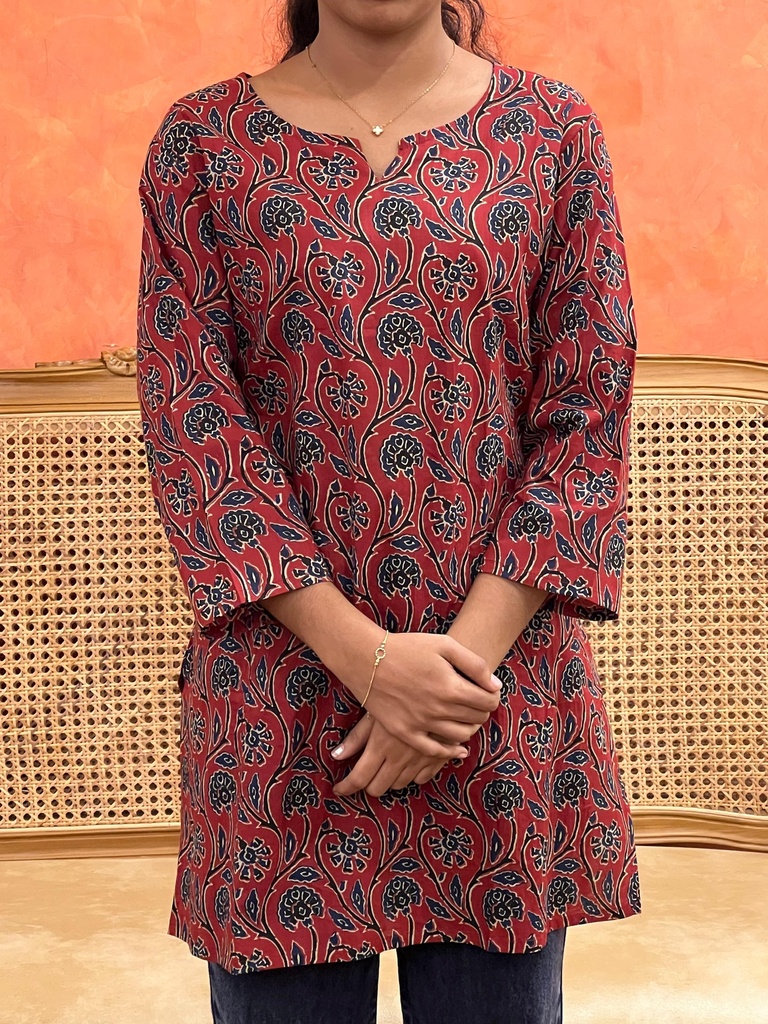 Short Cotton Kurtis 5056 Red