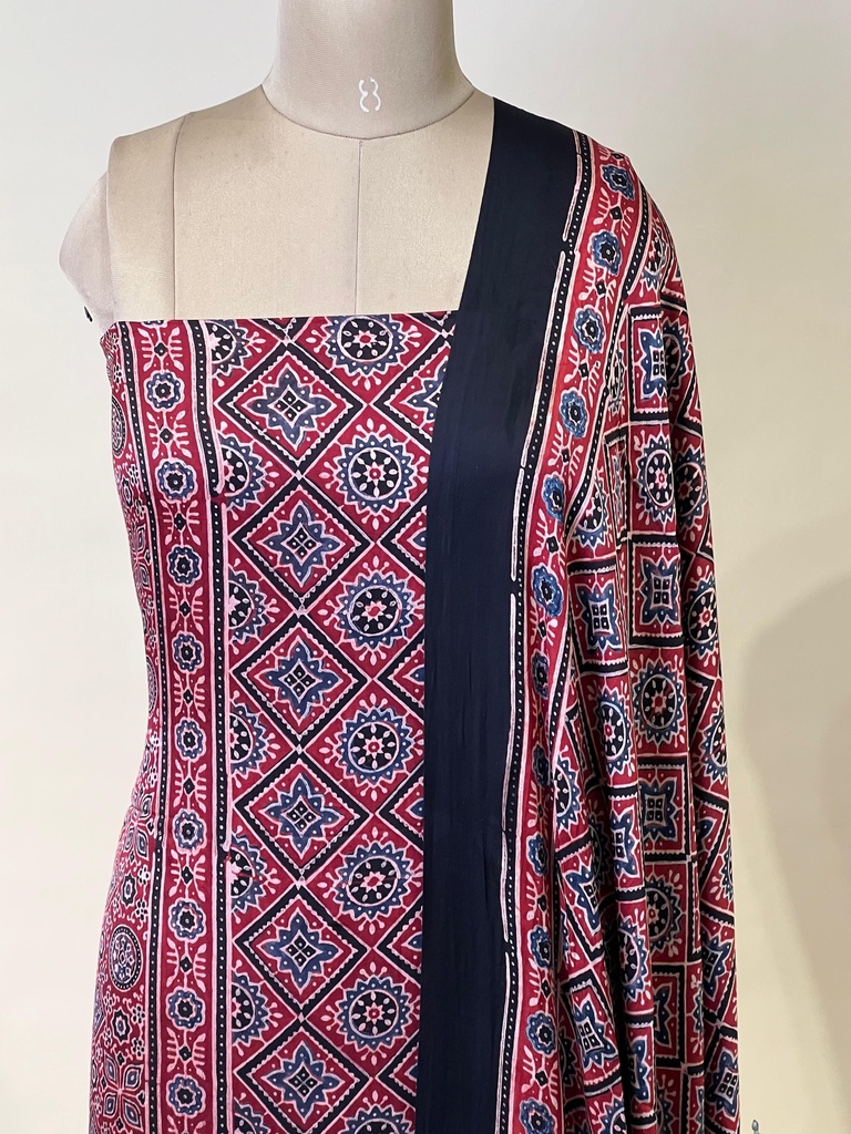 Ajrakh Modal Top Dupatta Sets 5012