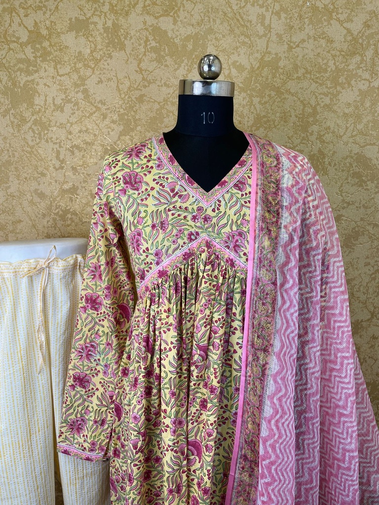 Alia Cut Cotton Kurti Set 