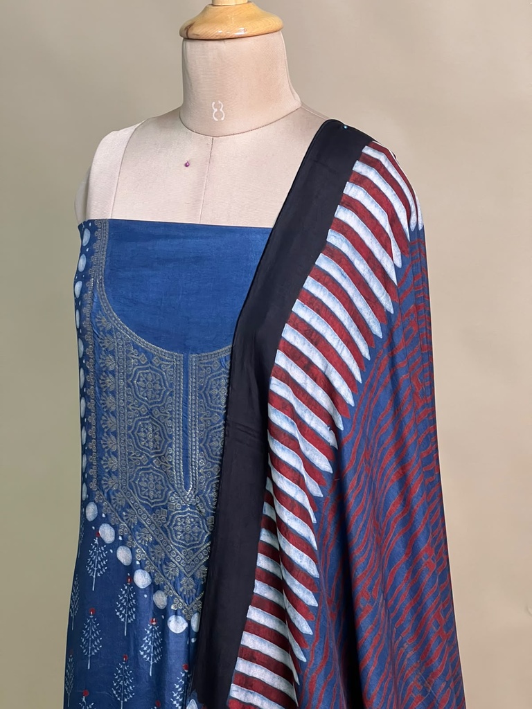 Ajrakh Dola Silk Suit Sets 5048