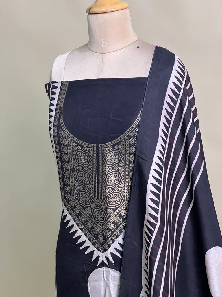 Ajrakh Dola Silk Suit Sets 5048 BLACK 4
