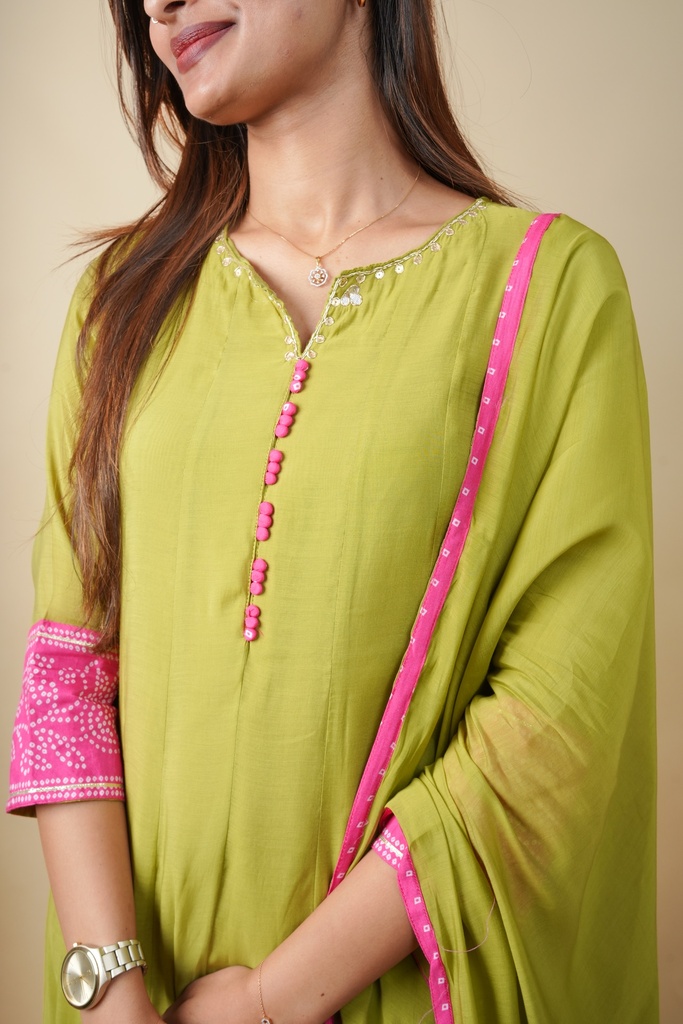 Mul Chanderi Kurti Sets 4250