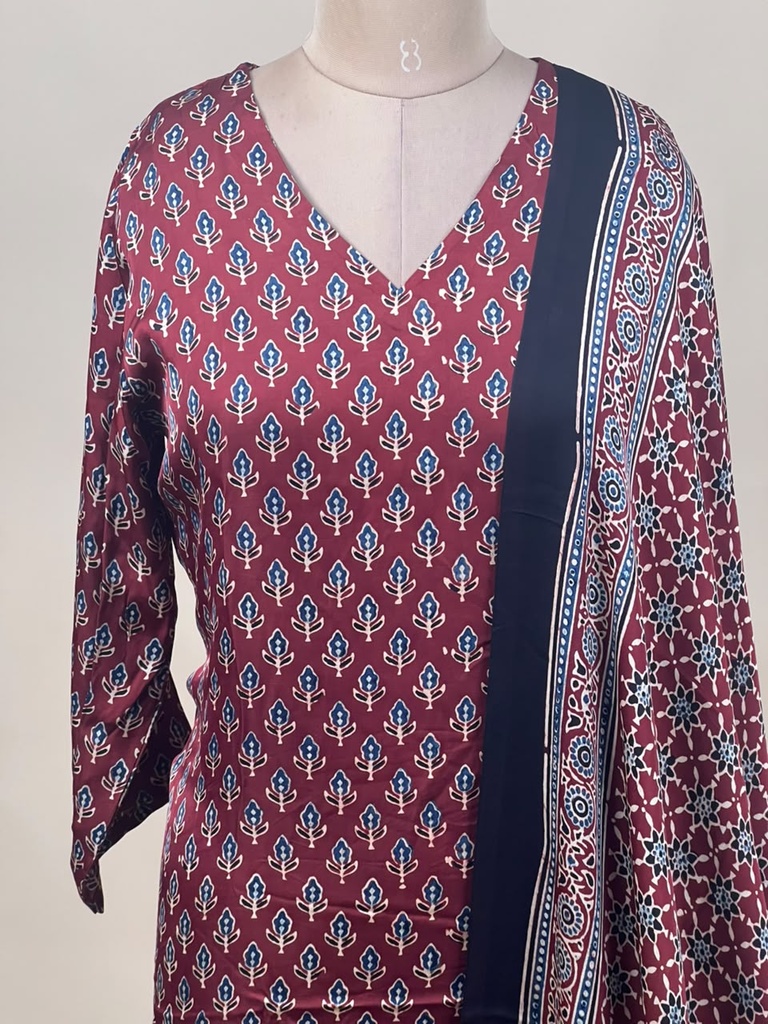 Ajrakh Modal Kurti Dupatta Set 5012 MAROON