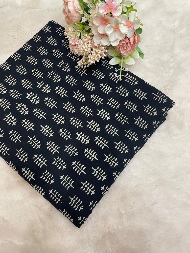 Blockprint Cotton Fabric 5022 