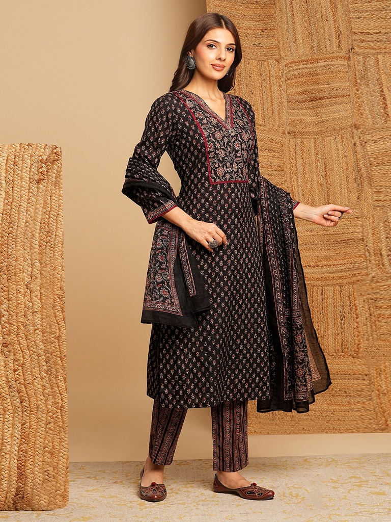 Premium Cotton 3 pcs Sets. 5043