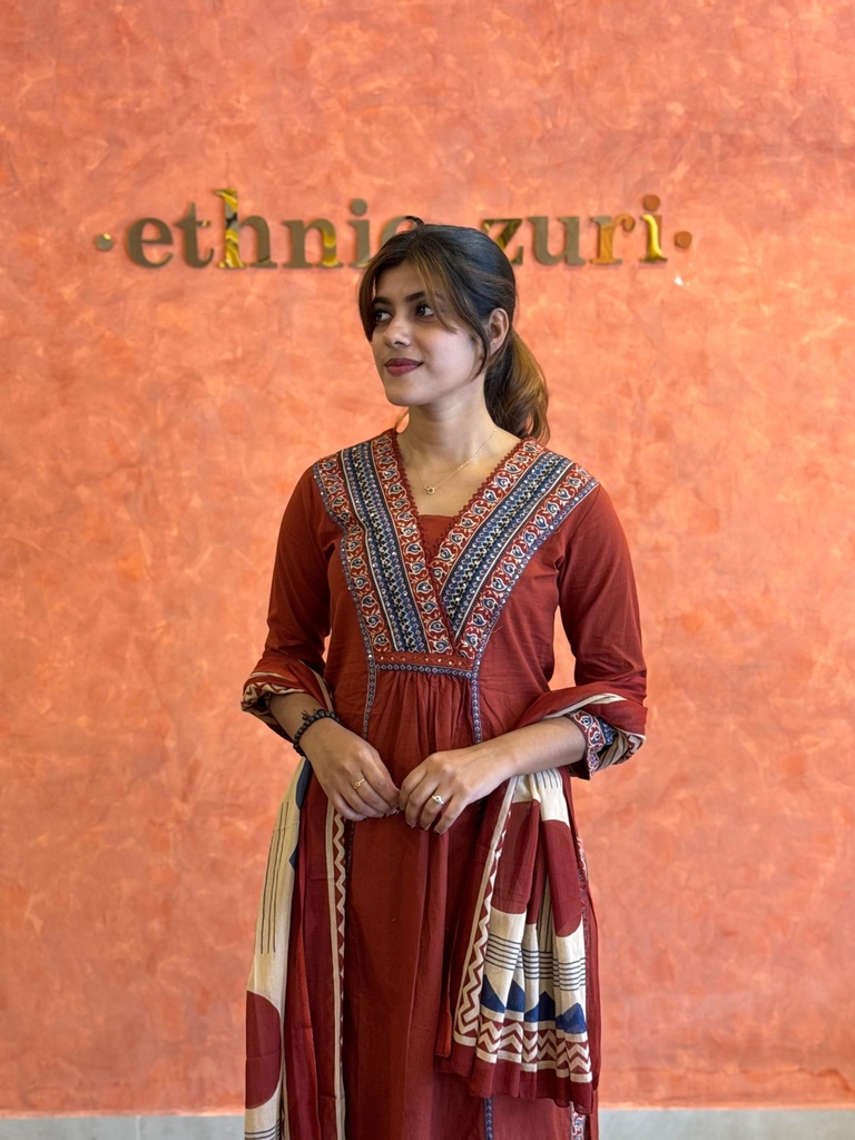 Cotton Kurti Sets 5043