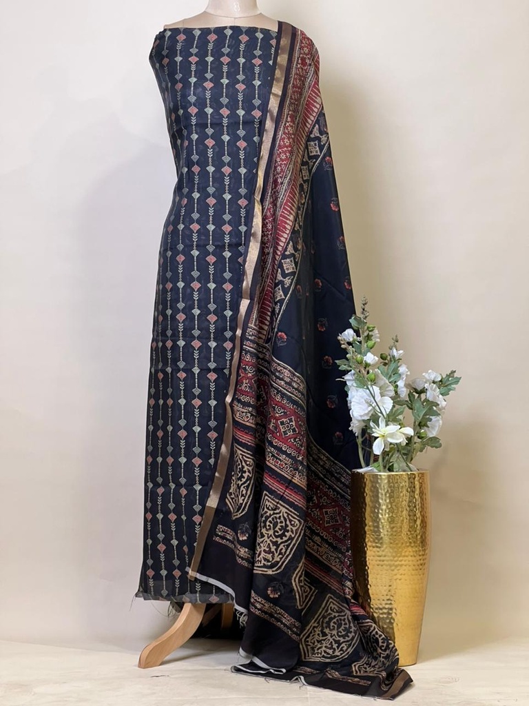 Maheshwari Silk Suits 5025