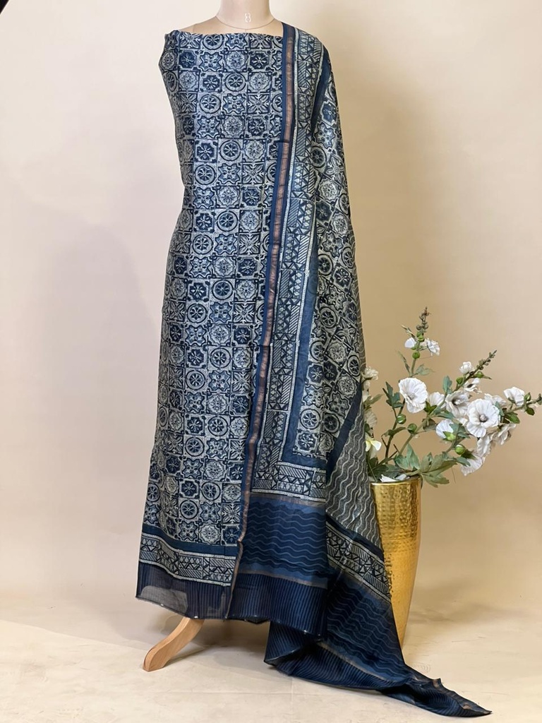 Maheshwari Silk Suits 5025