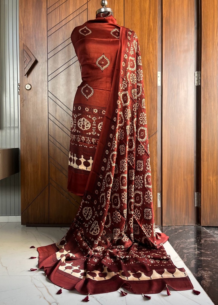 Ajrakh Modal Top and Dupatta Sets 5012