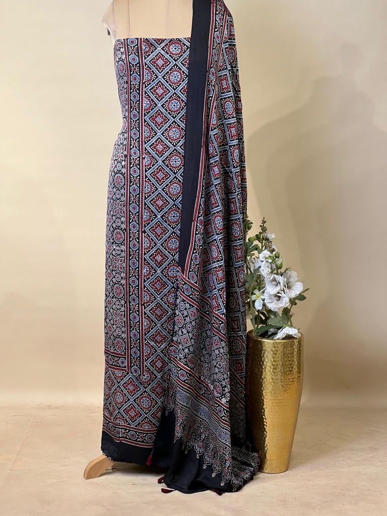 Ajrakh Modal Top Dupatta Sets 5012