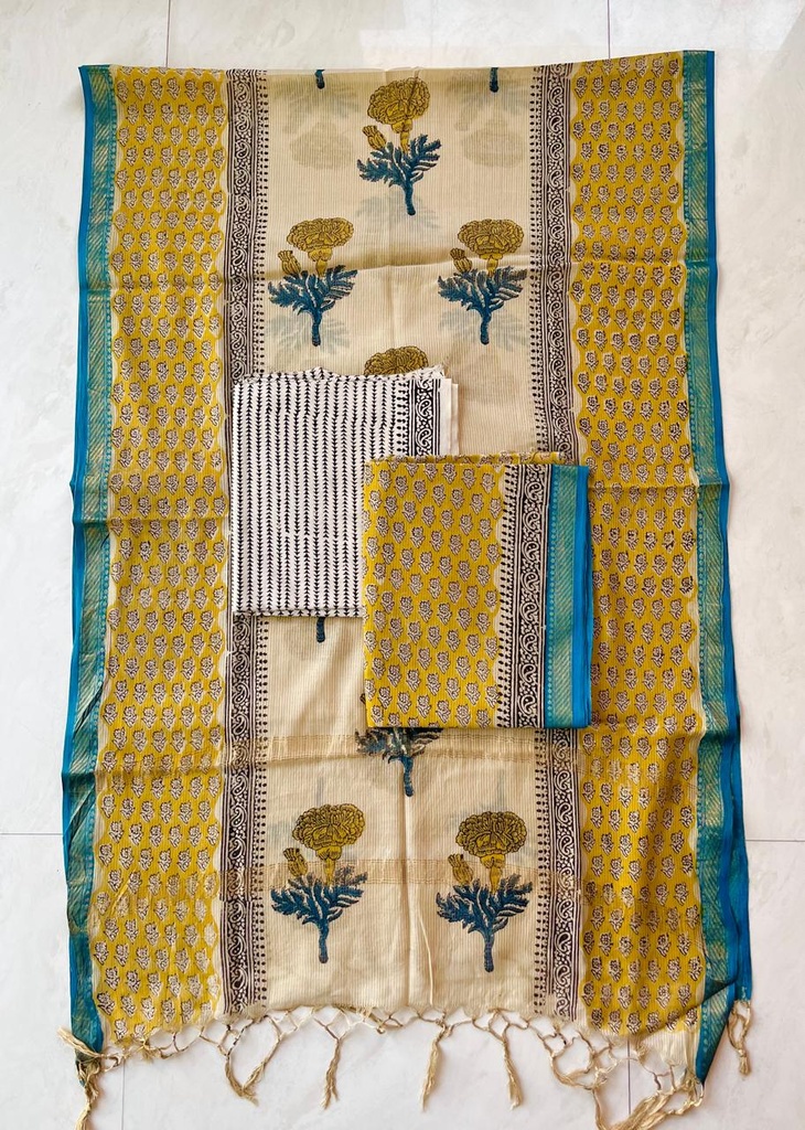 Maheshwari Silk Cotton suits 5025