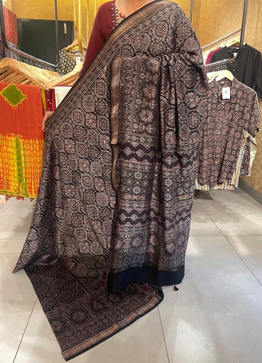 Ajrakh Maheshwari Silk Sarees 4241