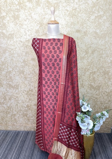 [SUAZ] Ajrakh Maheshwari Silk Cotton Top And Dupatta 4558
