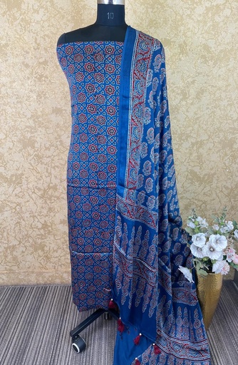 [SUVD] Ajrakh Modal Silk Top And Dupatta Set 5041