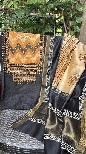 [SUSAM]  Premium Silk Dupatta Suit 4560