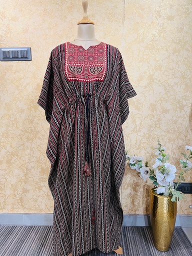 [KAKH] Ajrakh Cotton Long Kaftan 5053