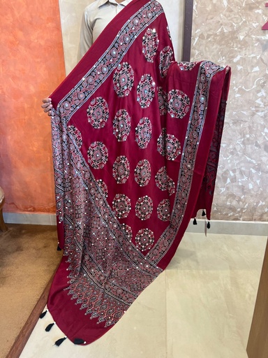 [DUVD4650] Ajrakh Mirror Work Silk Dupatta 5035