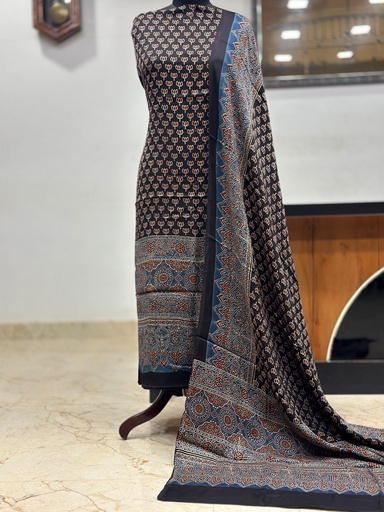 [SUMLK4650] Ajrakh Modal Top and Dupatta Sets 5012