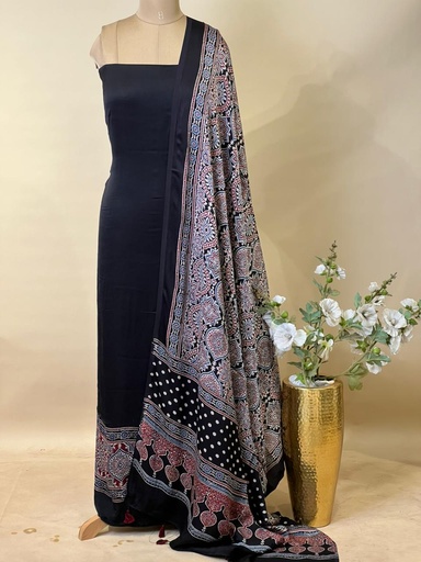 [SUMT6250] Ajrakh Modal Suit Sets 5012