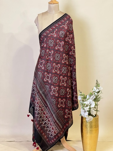[DUKMS2950] Ajrakh Chanderi Silk Dupatta 5017