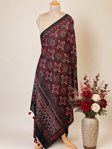 [DUKMS2950] Ajrakh Chanderi Silk Dupatta 5017