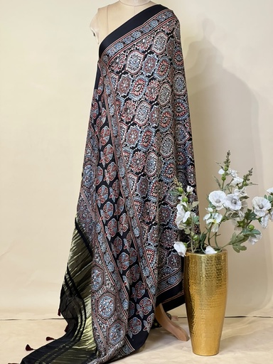 [DUMT2790] Ajrakh Modal Dupatta 5072