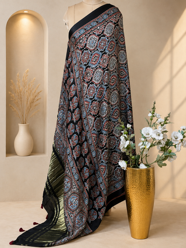 [DUMT2790] Ajrakh Modal Dupatta 5072